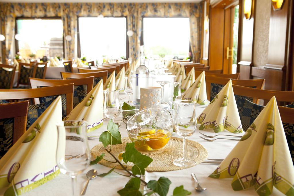 Hotel - Restaurant Berghof Berghausen  Dış mekan fotoğraf