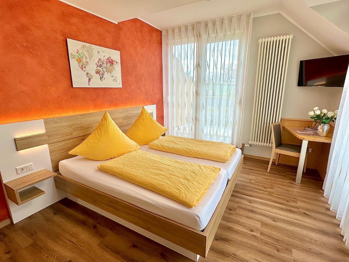 Hotel - Restaurant Berghof Berghausen  Dış mekan fotoğraf